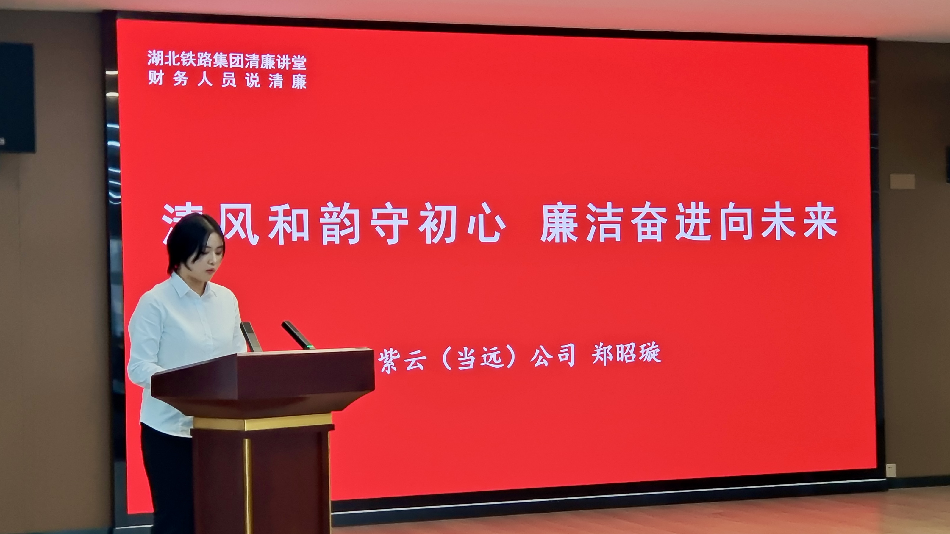 ��yun�����������