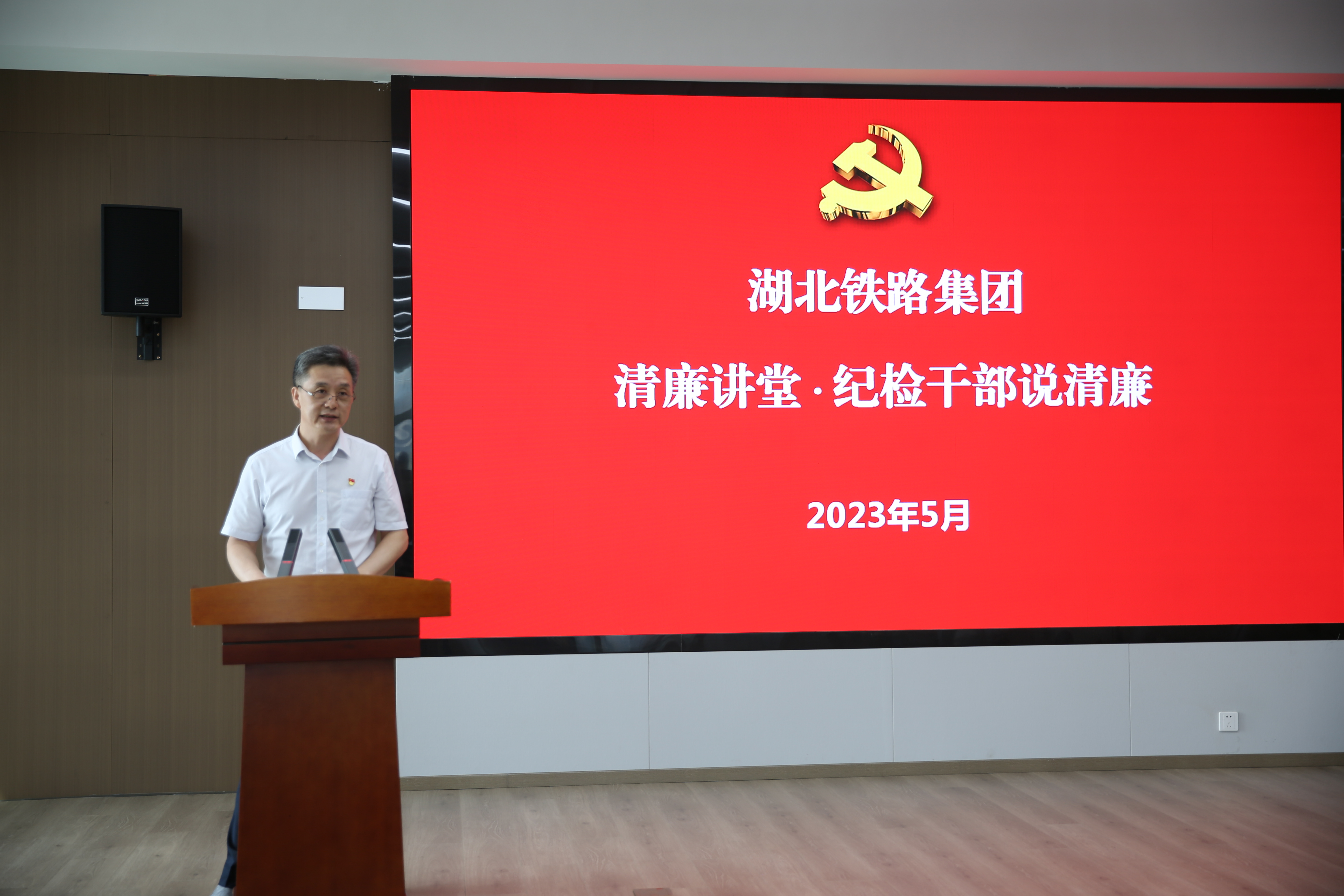 ��yun�����������