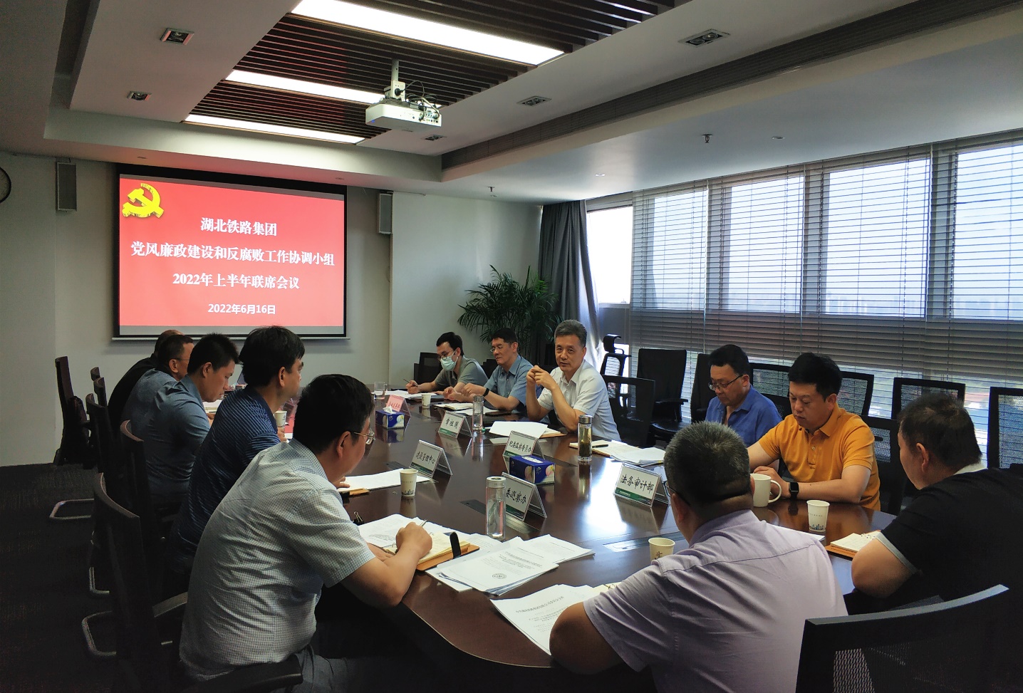 ��yun�����������