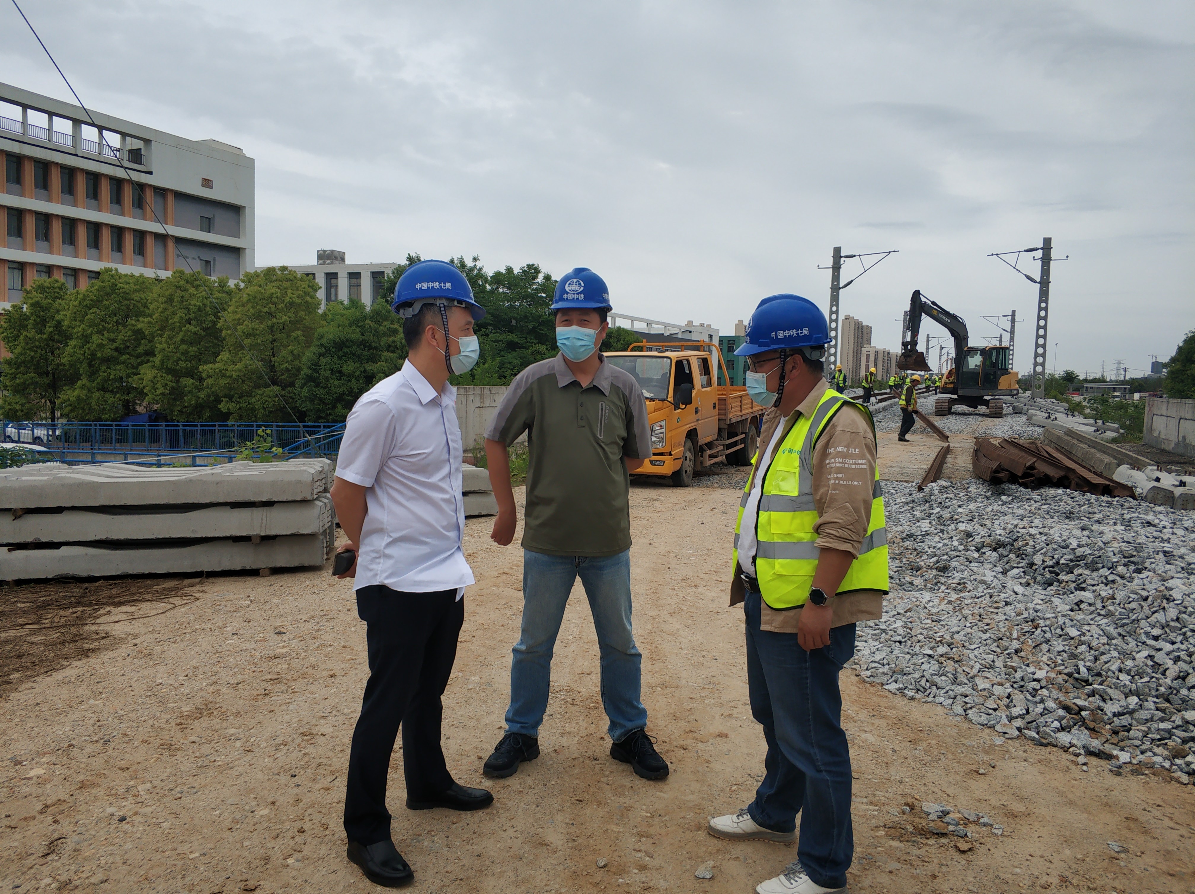 ��yun�����������