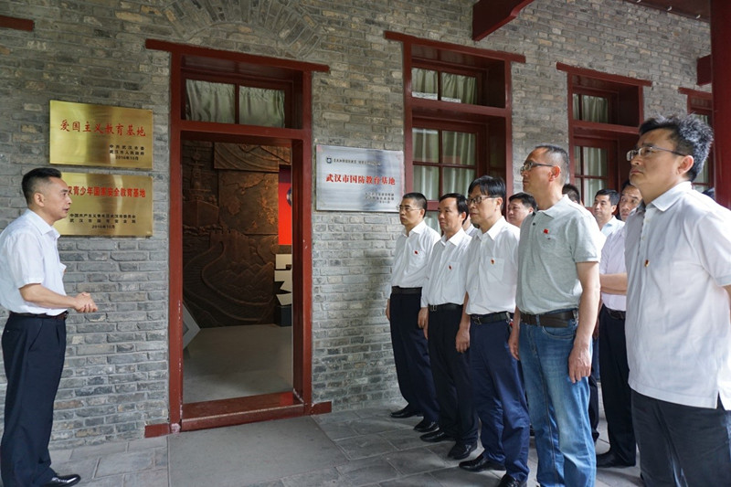 ��yun�����������