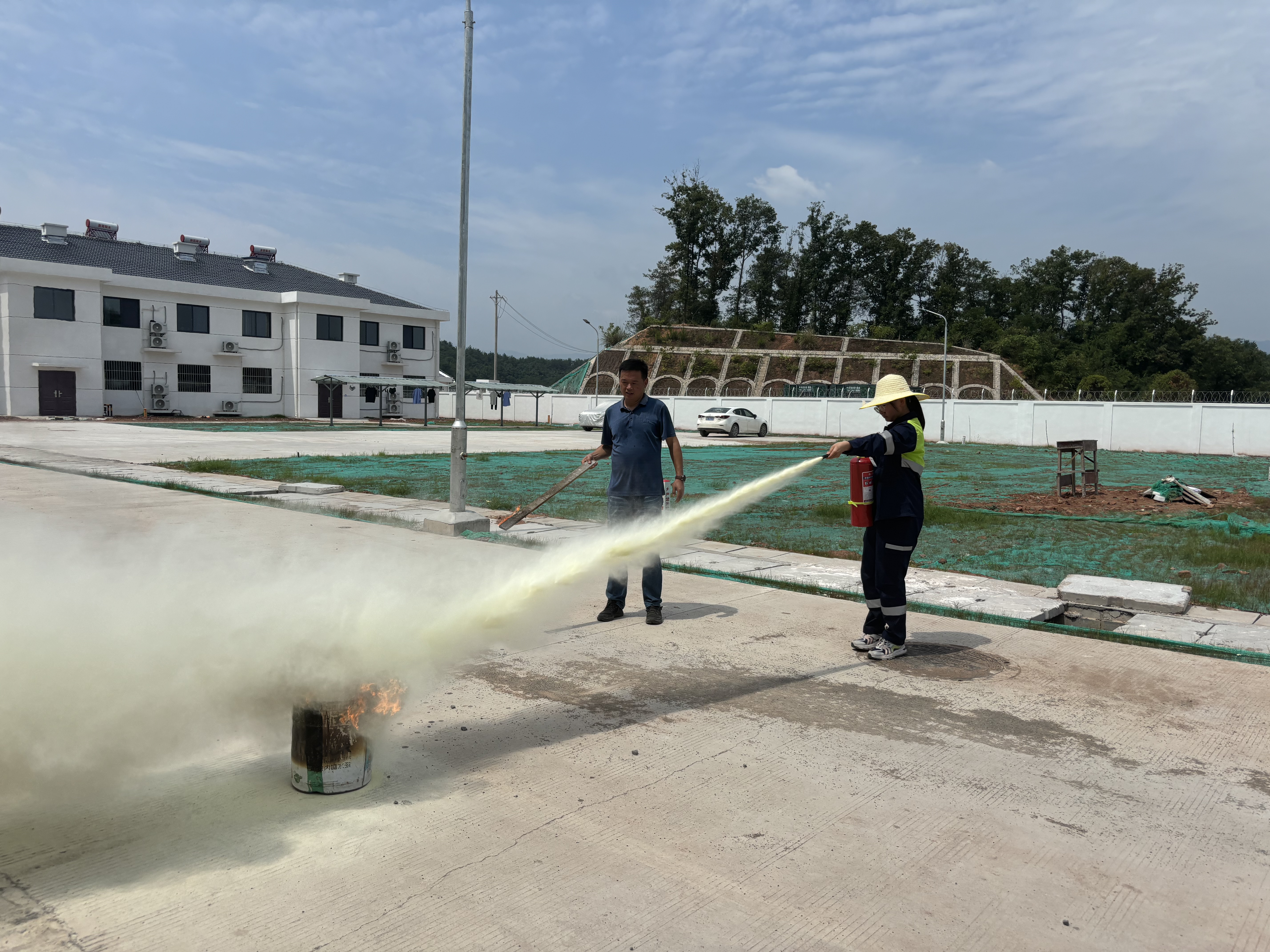 ��yun�����������