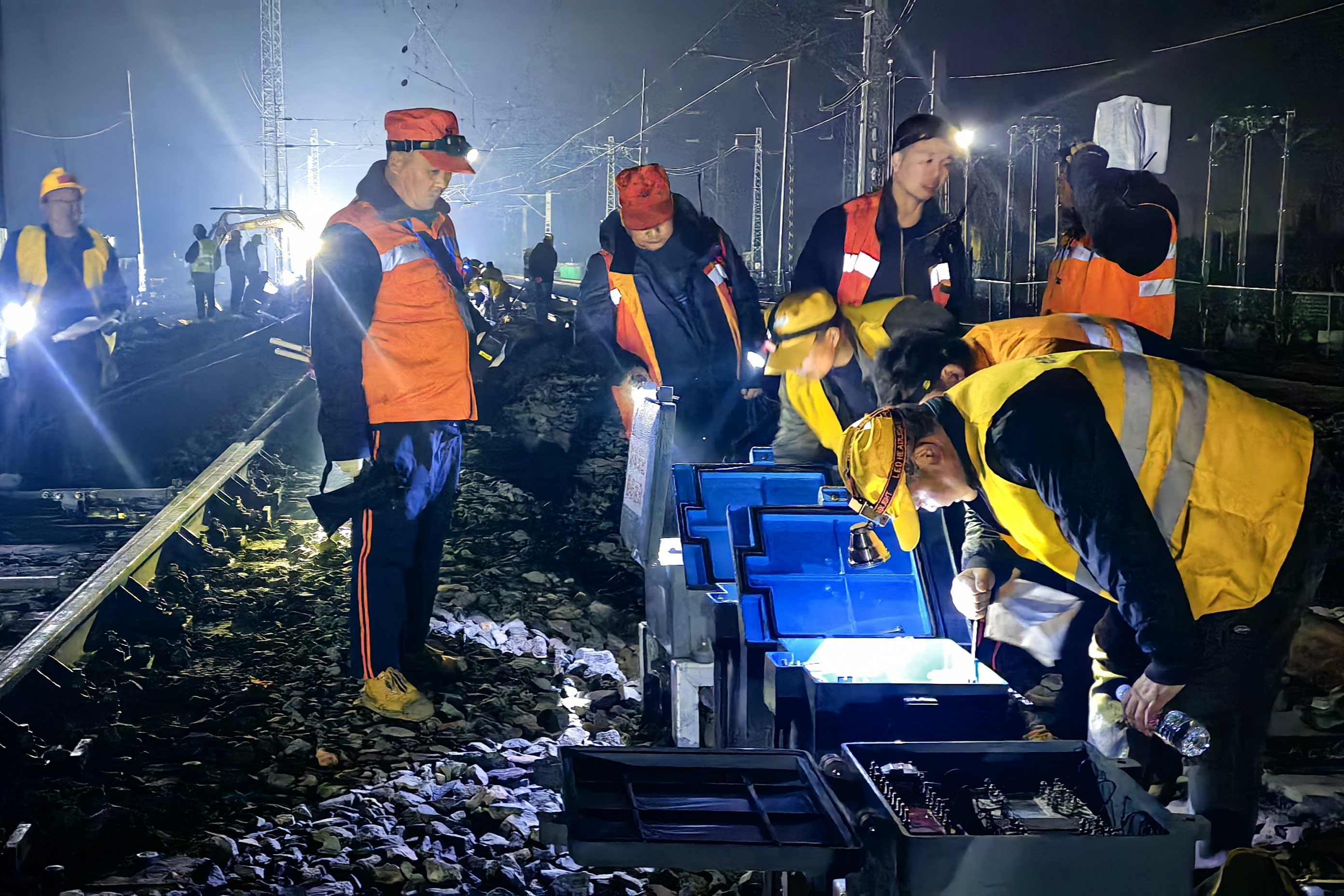 ��yun�����������