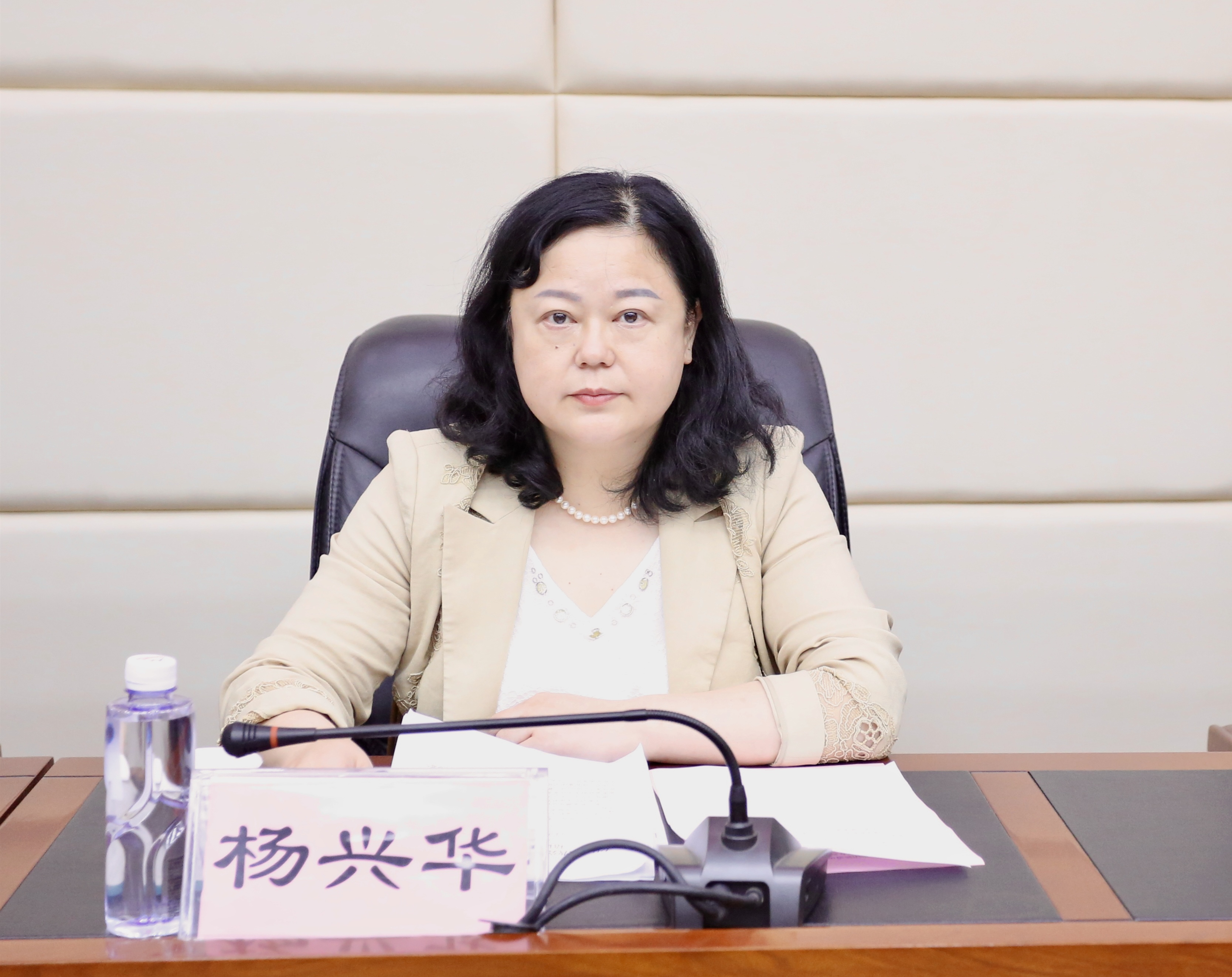 ��yun�����������