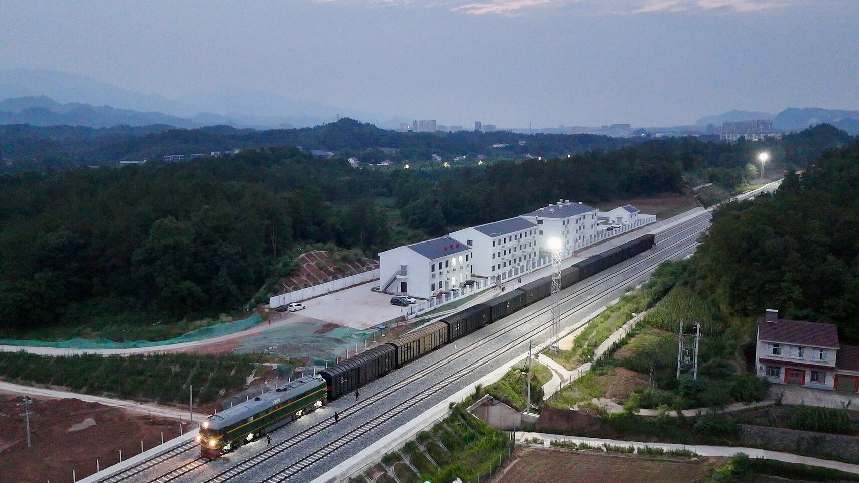 ��yun�����������