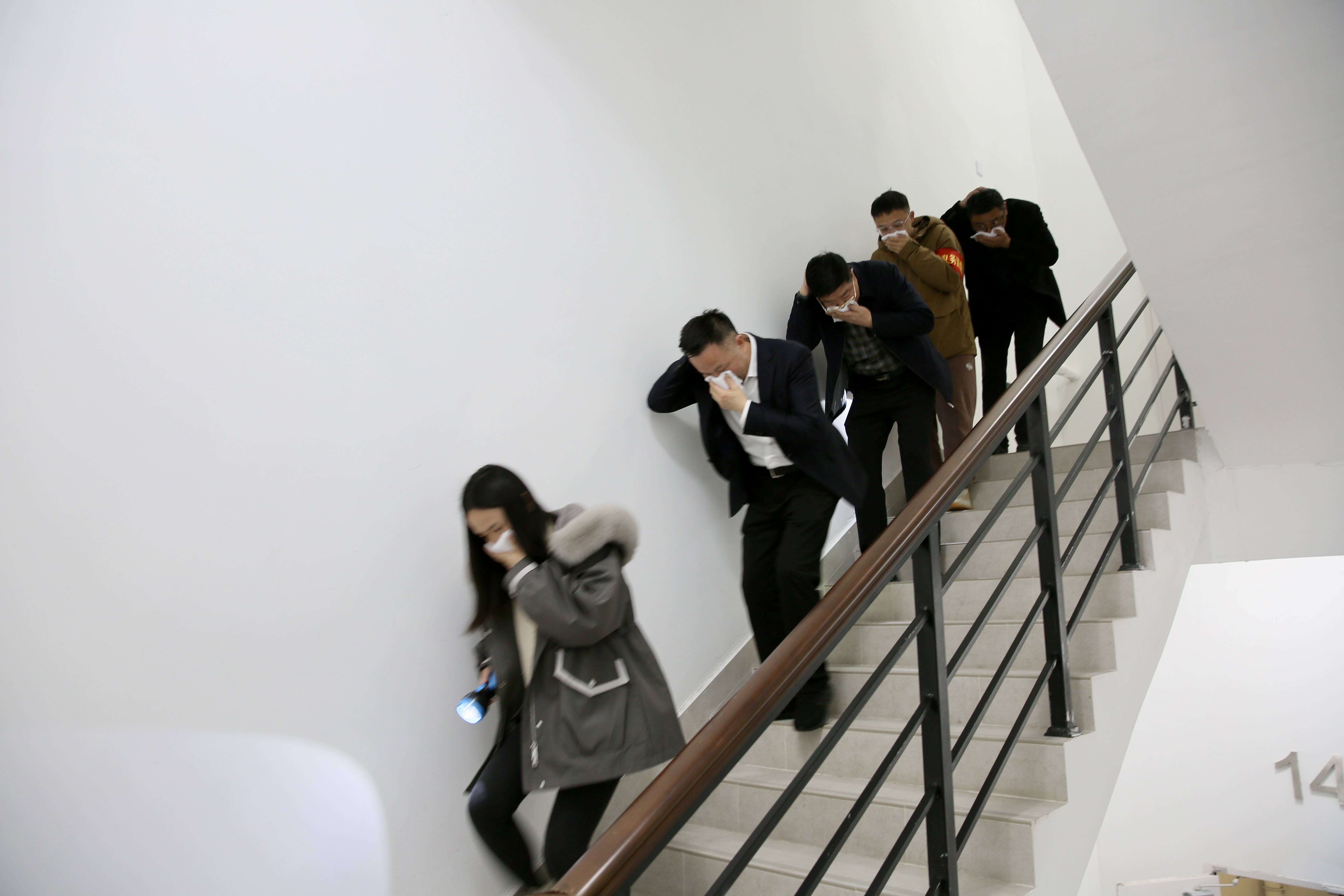 ��yun�����������