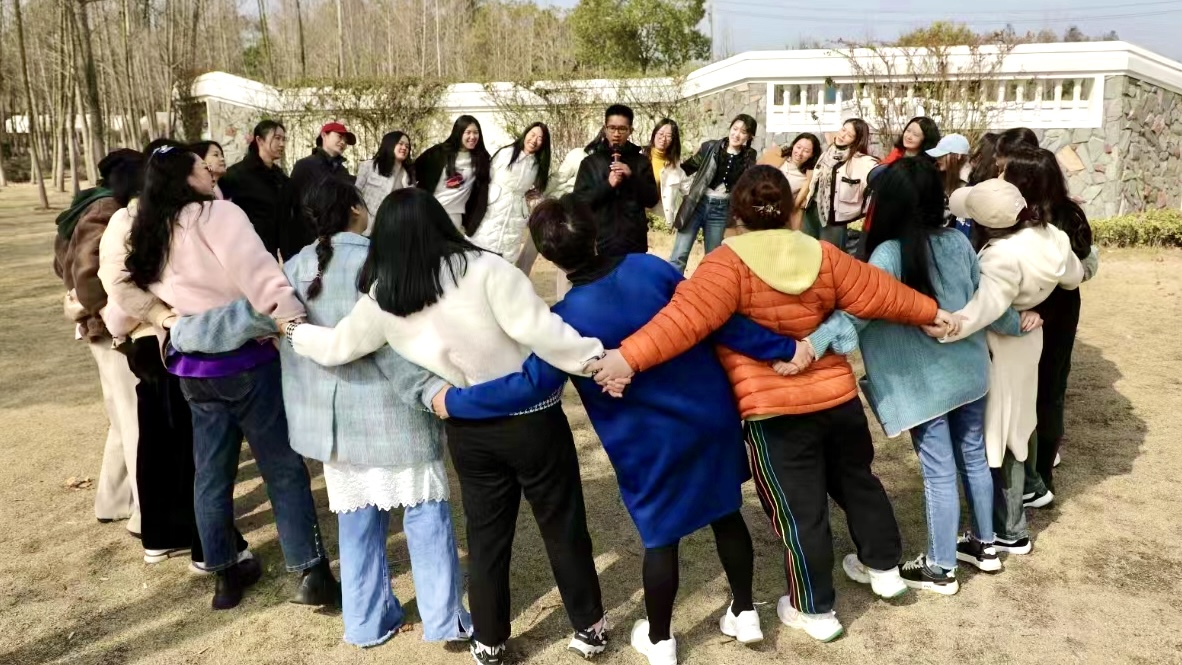 ��yun�����������