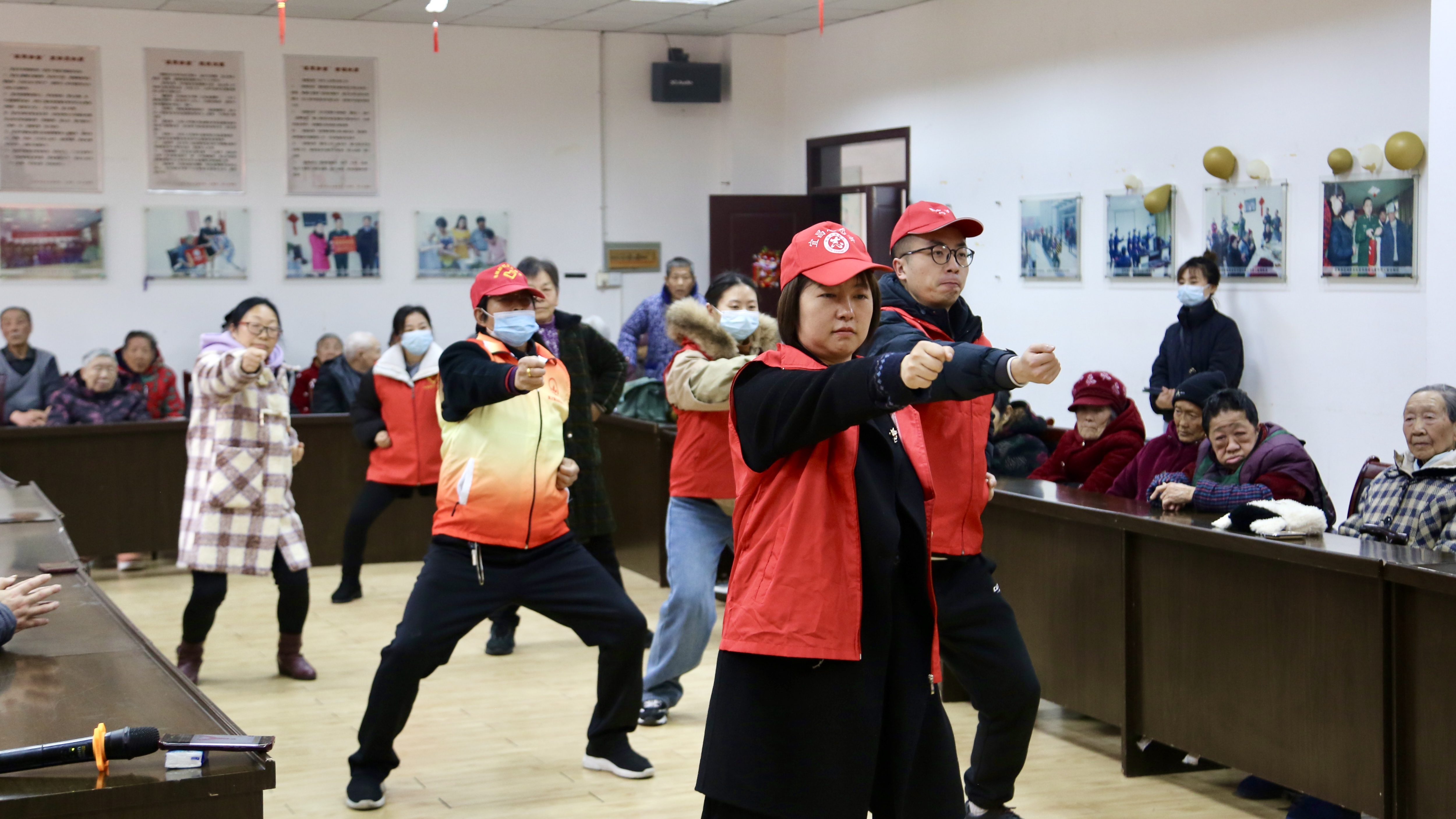 ��yun�����������