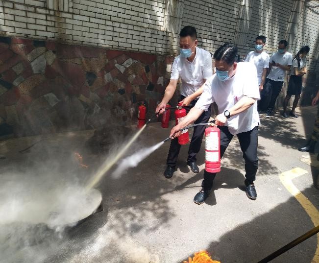 ��yun�����������