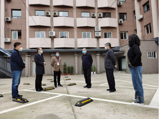 ��yun�����������