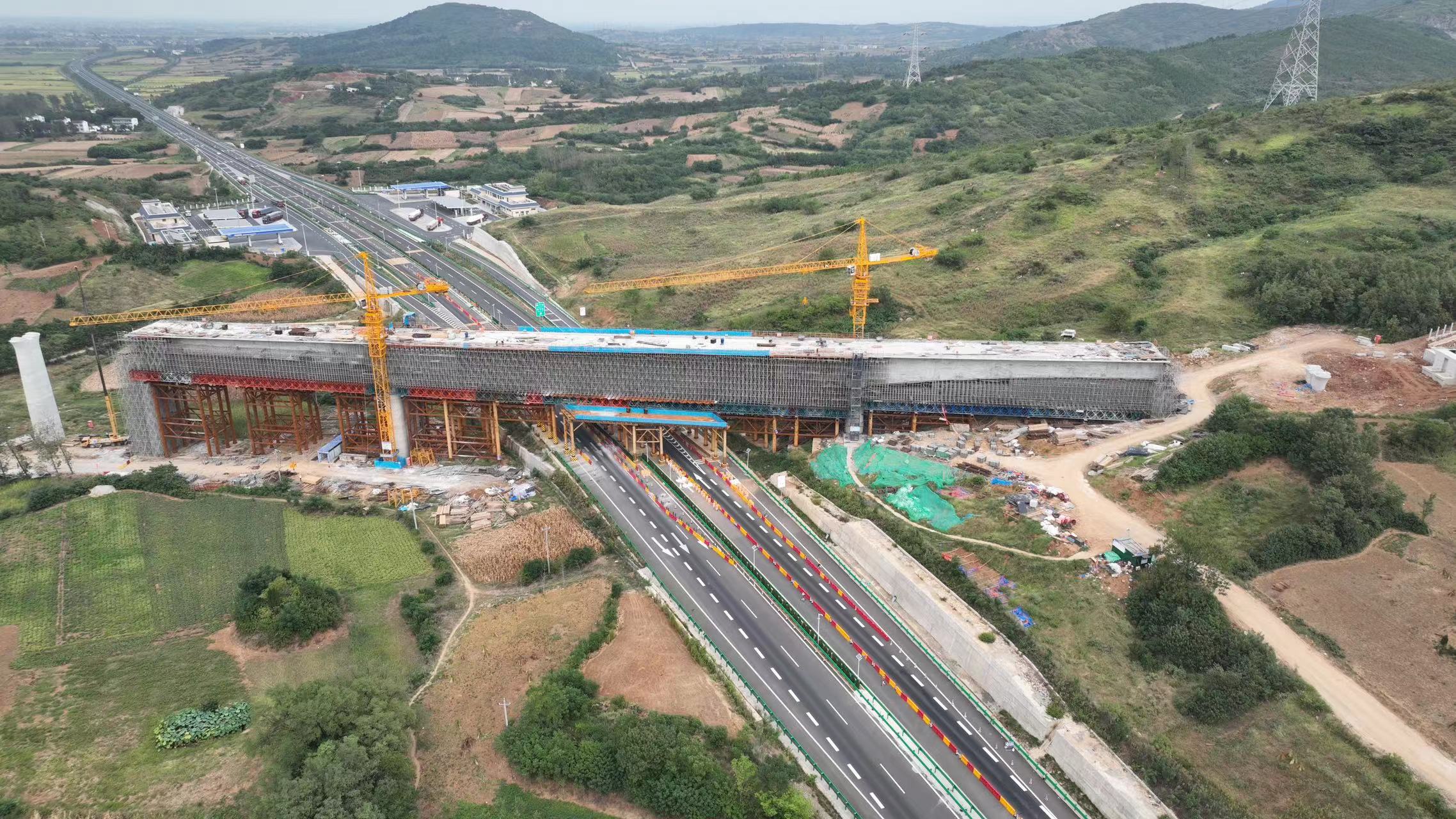 ��yun�����������