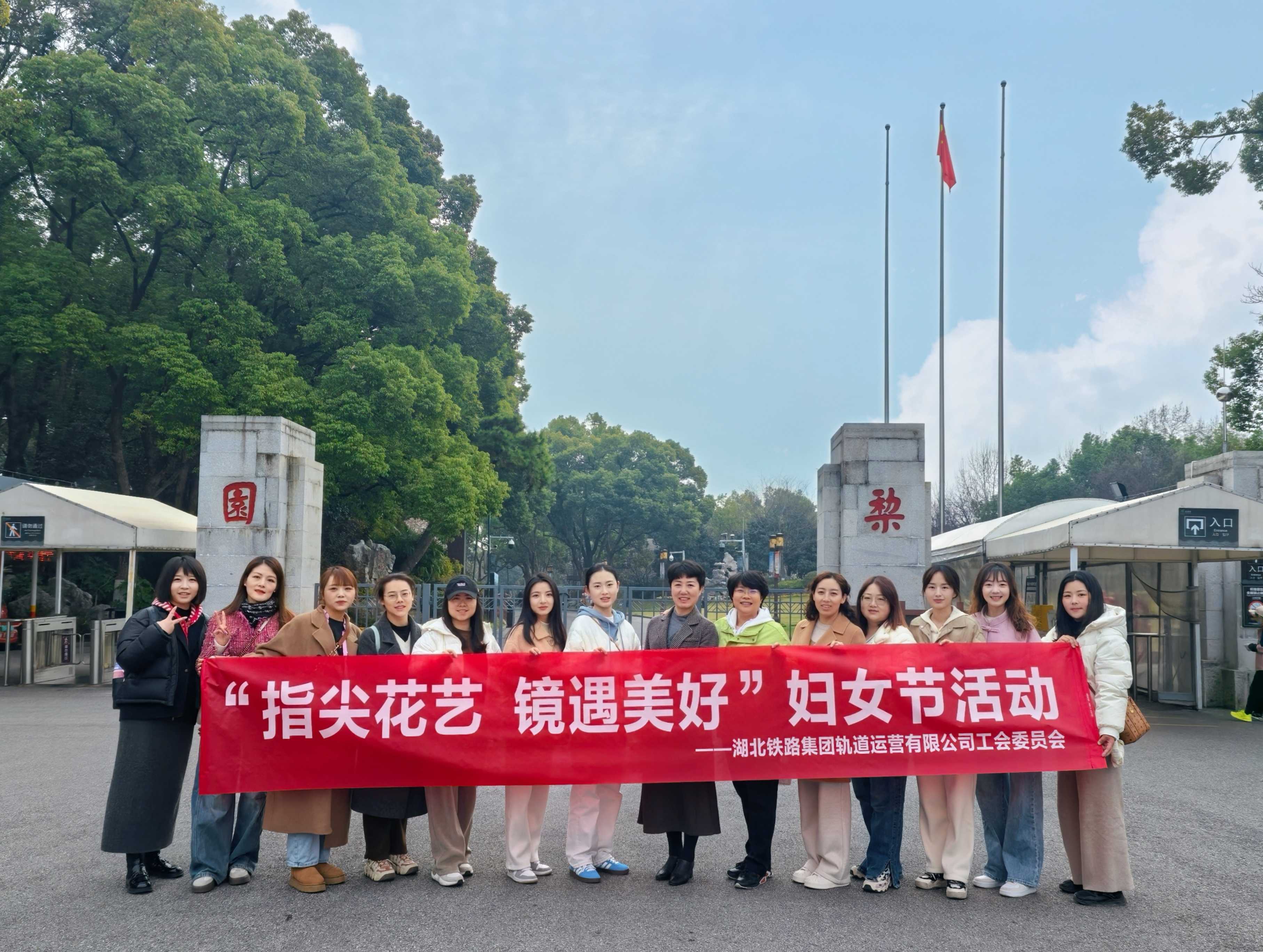 ��yun�����������