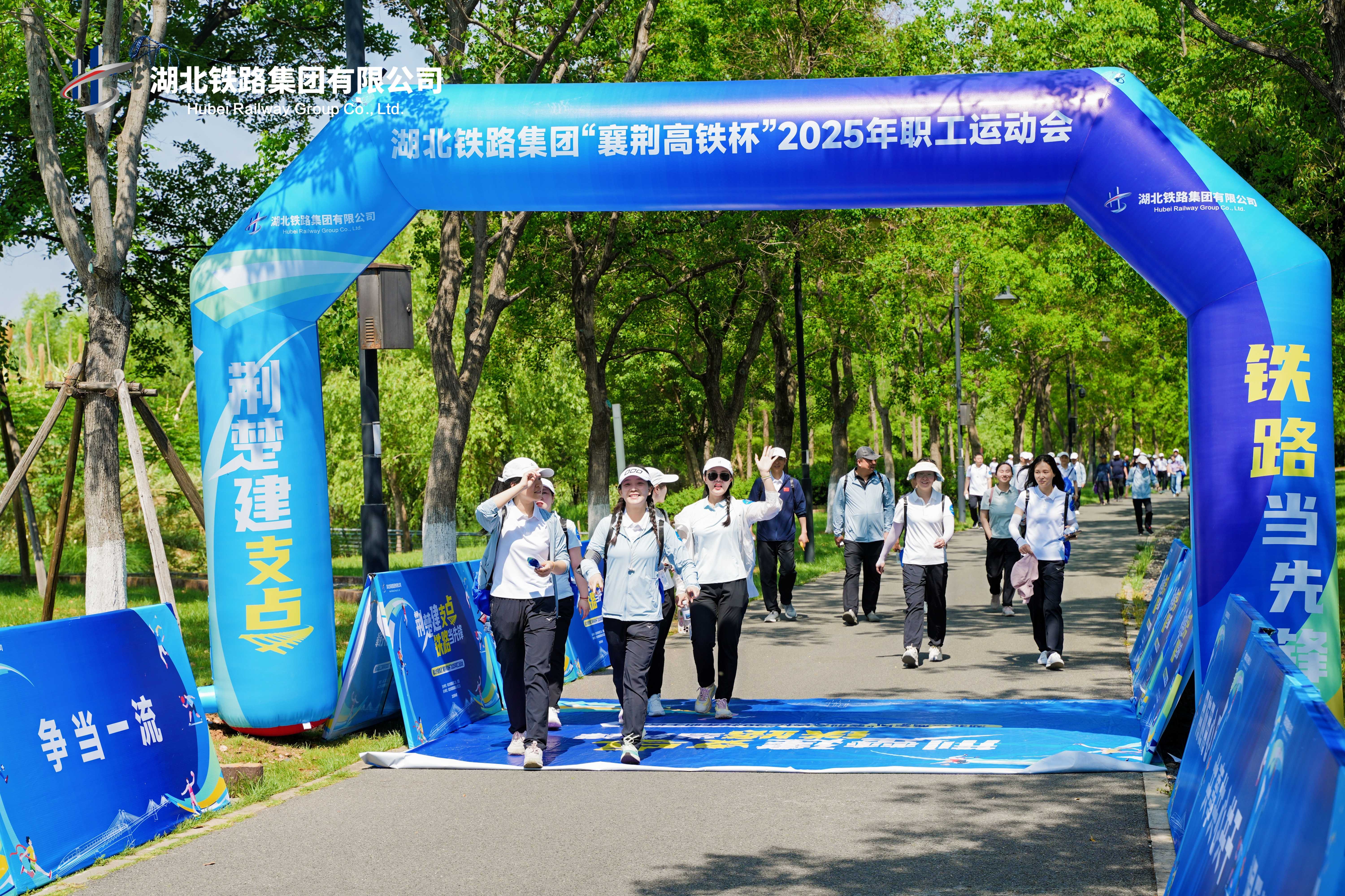 ��yun�����������