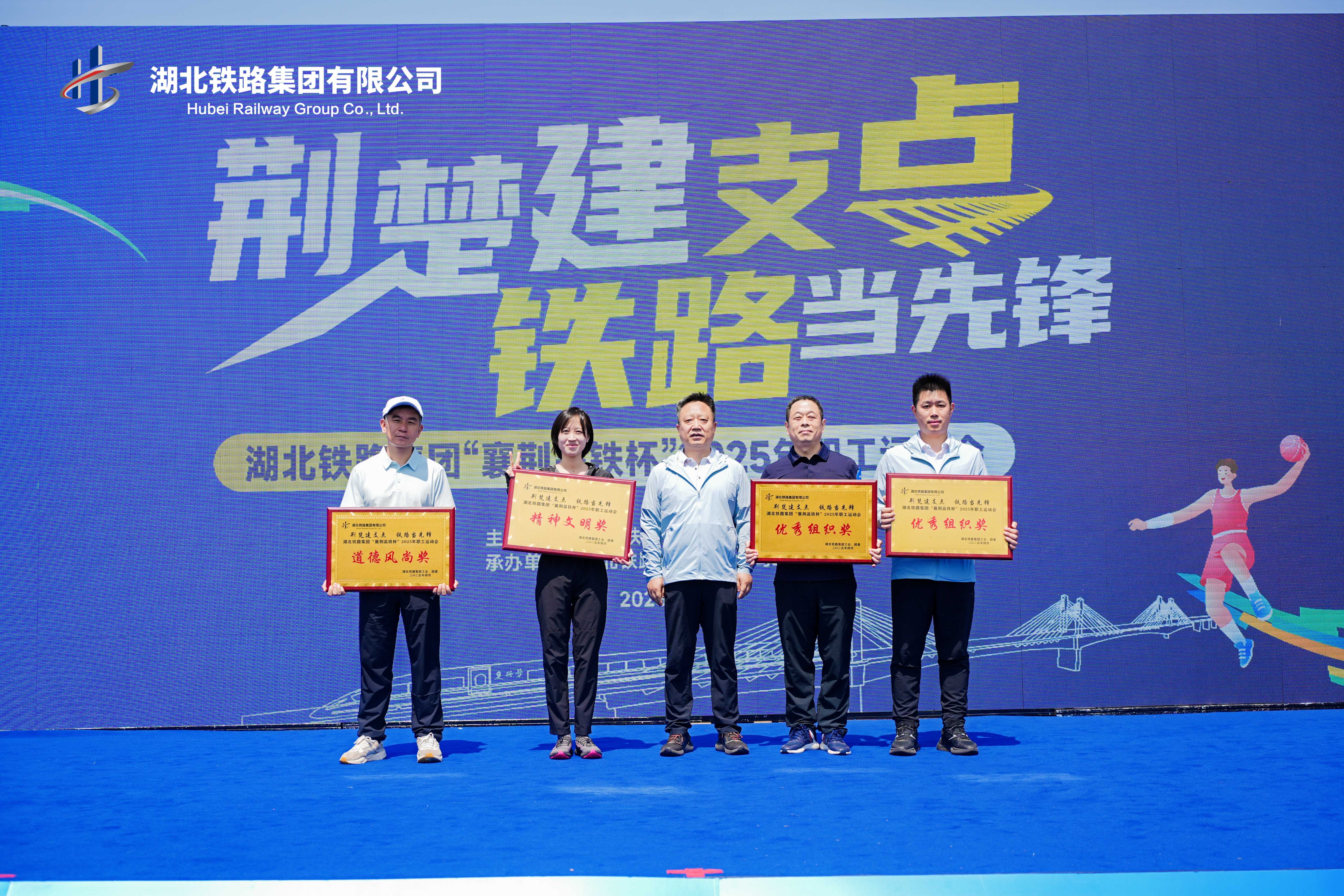 ��yun�����������