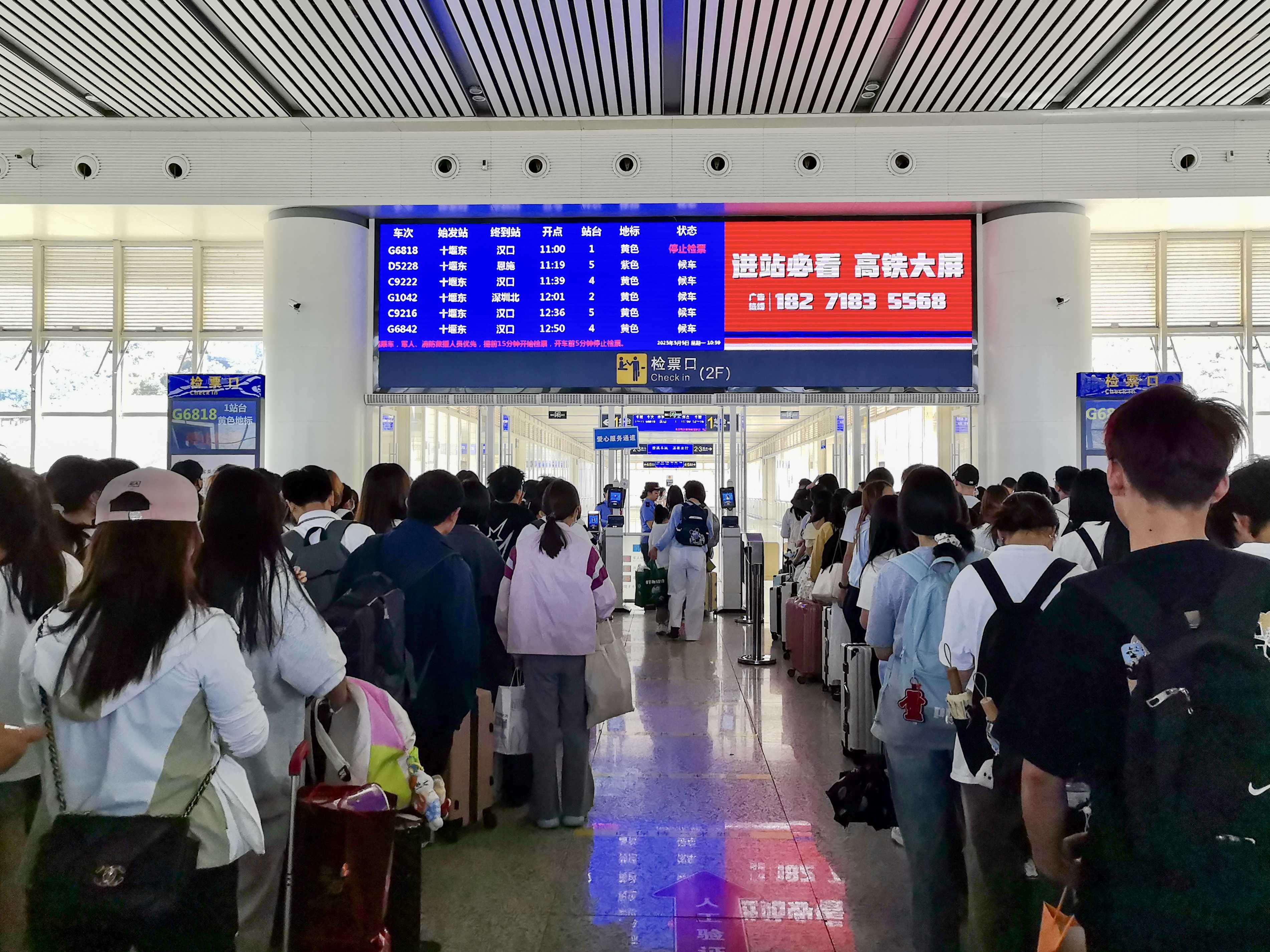 ��yun�����������