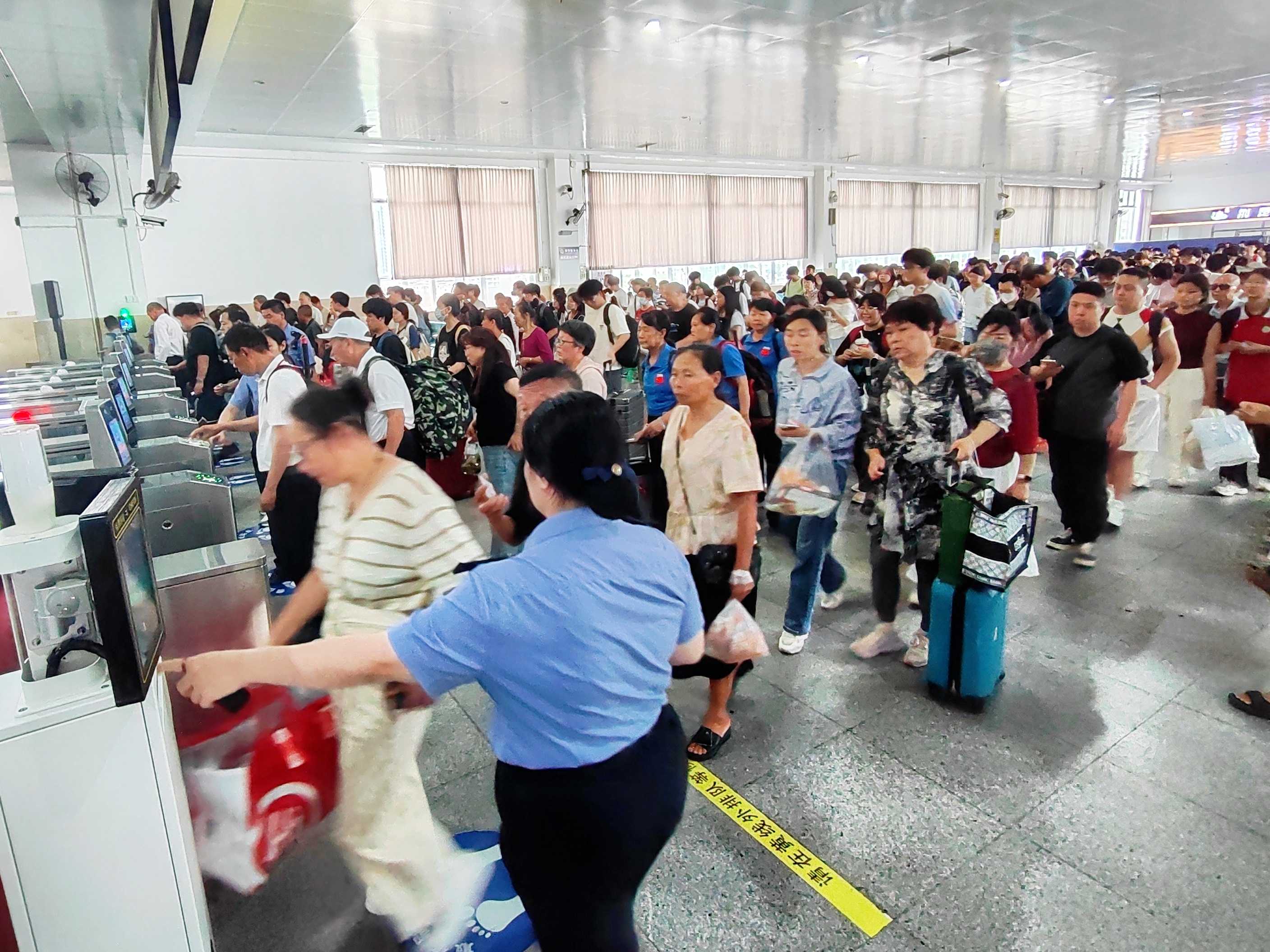 ��yun�����������