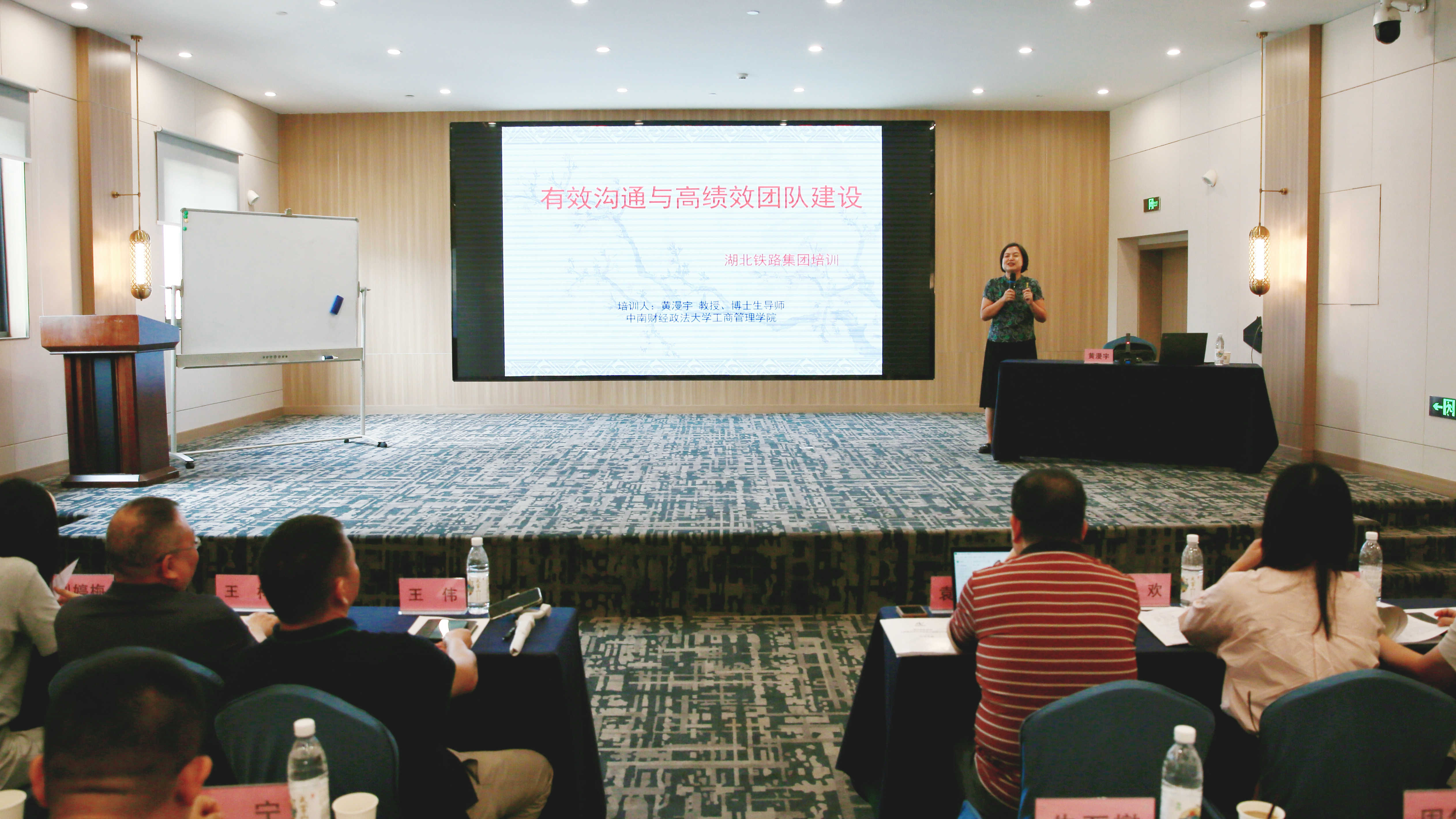 ��yun�����������