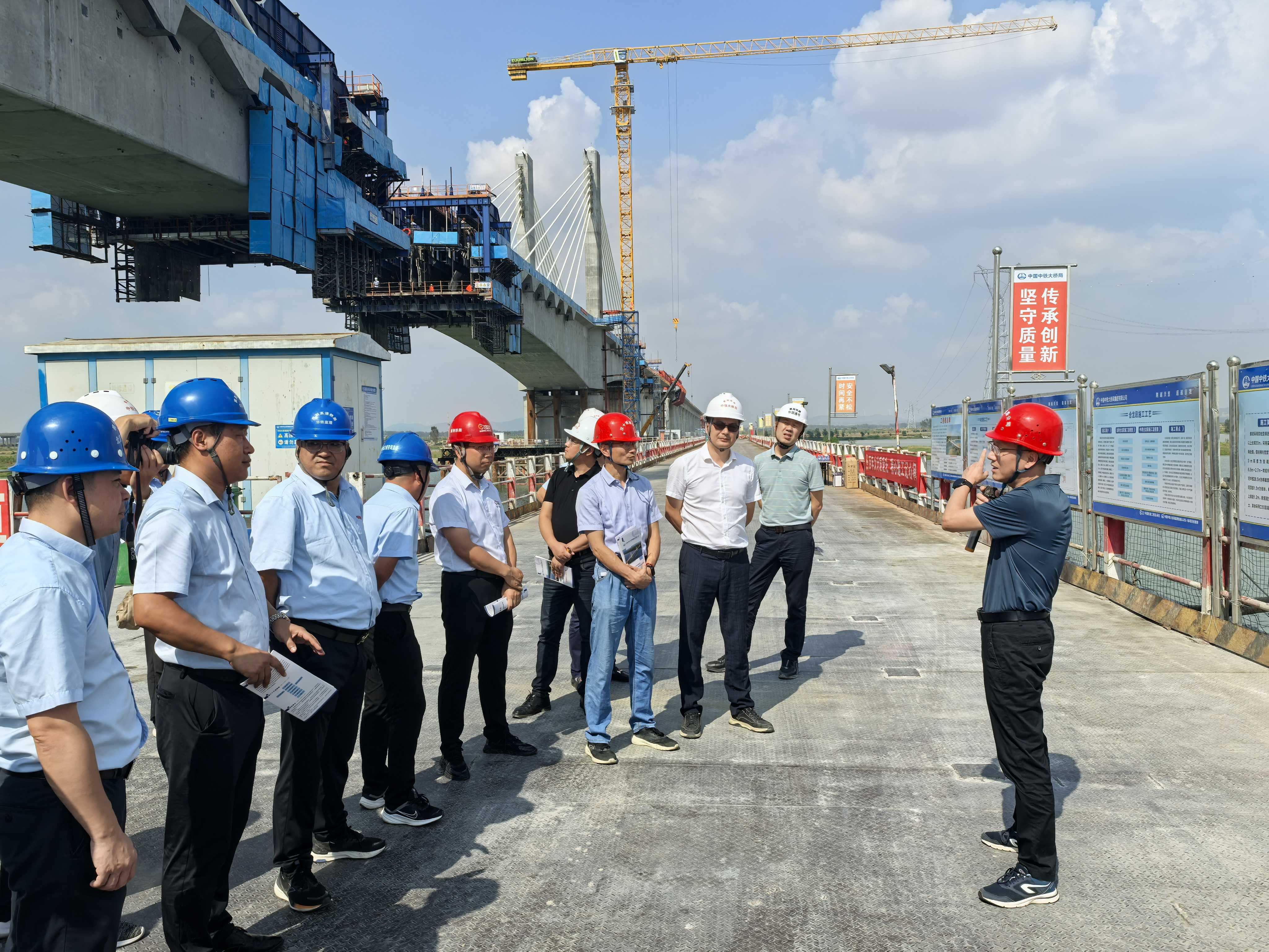 ��yun�����������