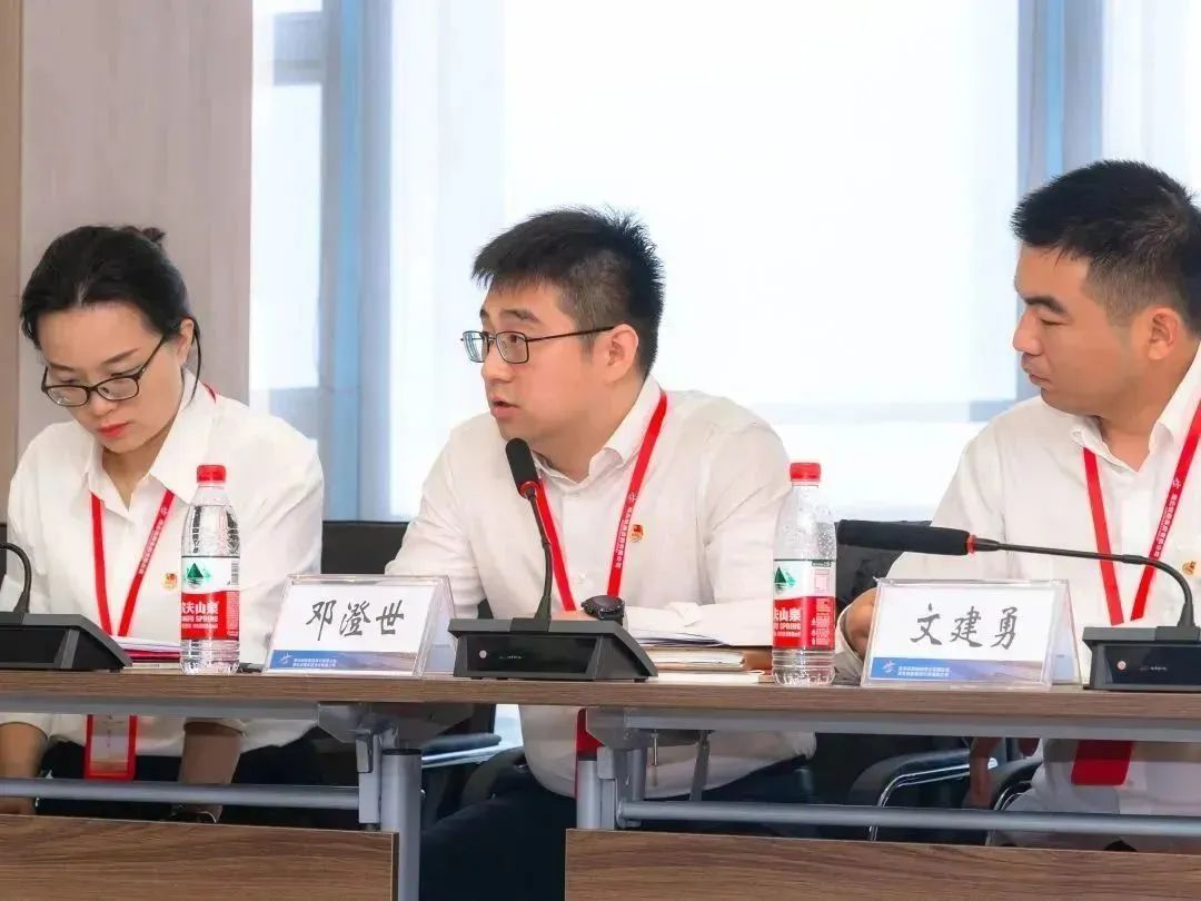 ��yun�����������