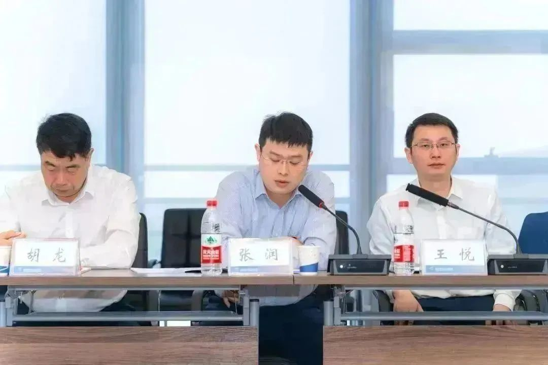 ��yun�����������