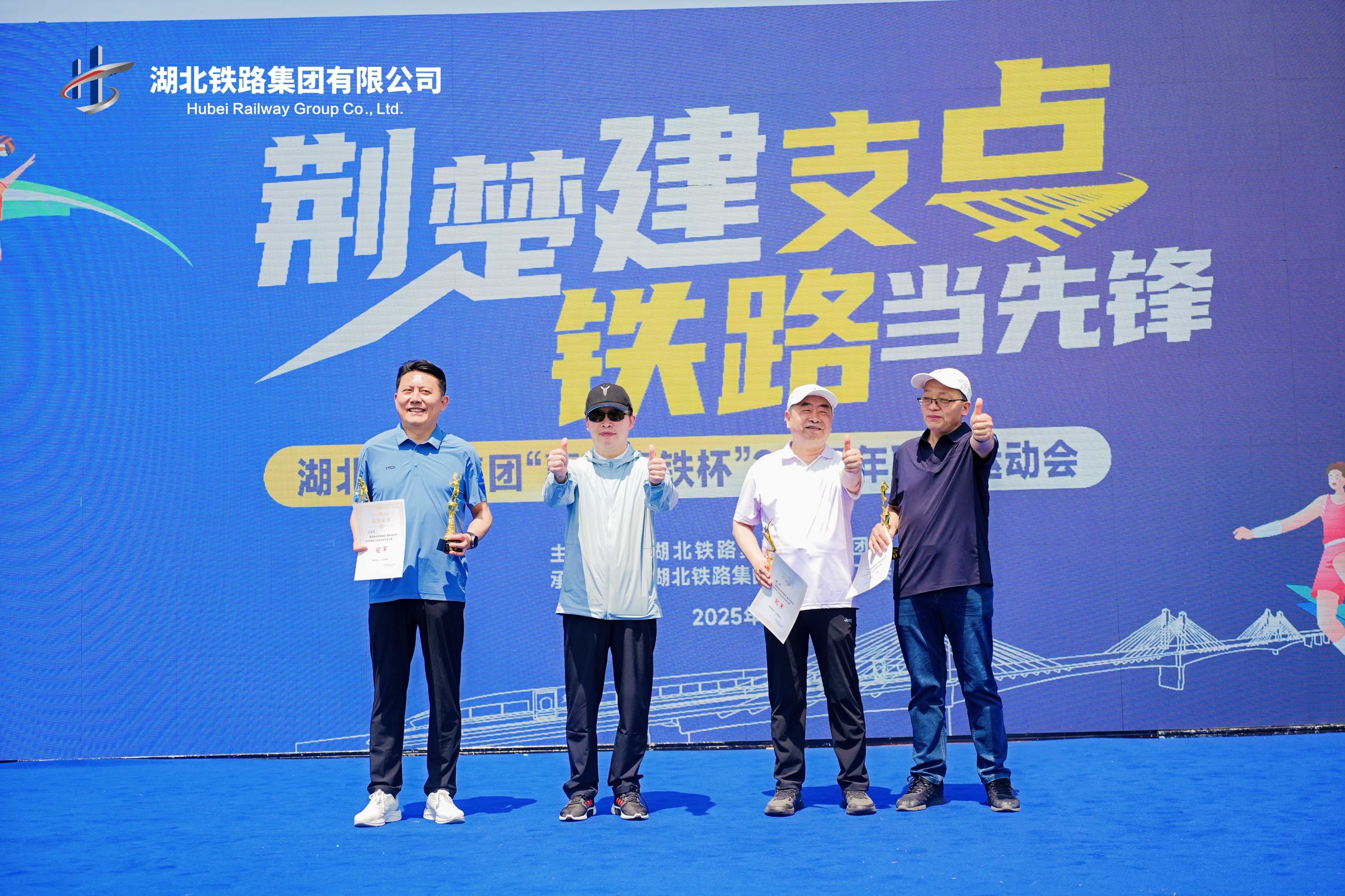 ��yun�����������