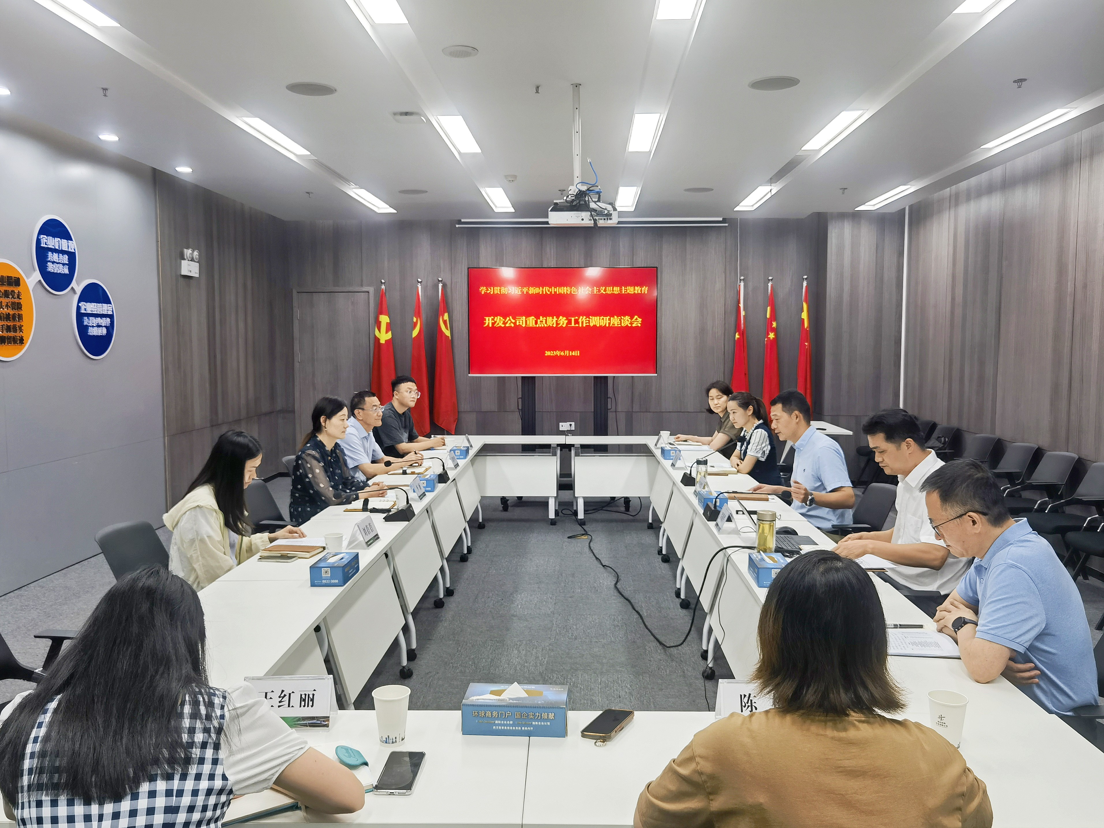 ��yun�����������