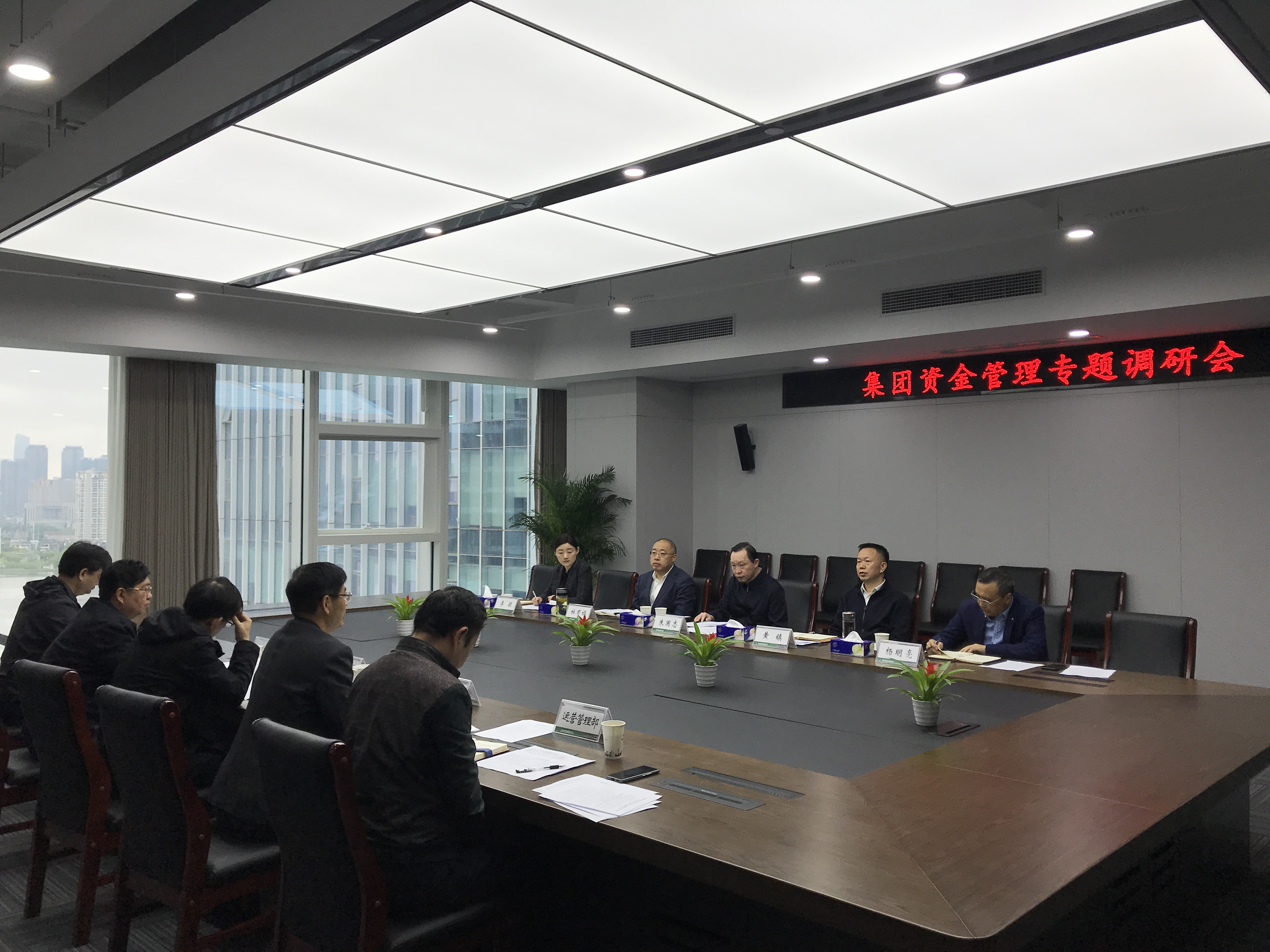 ��yun�����������