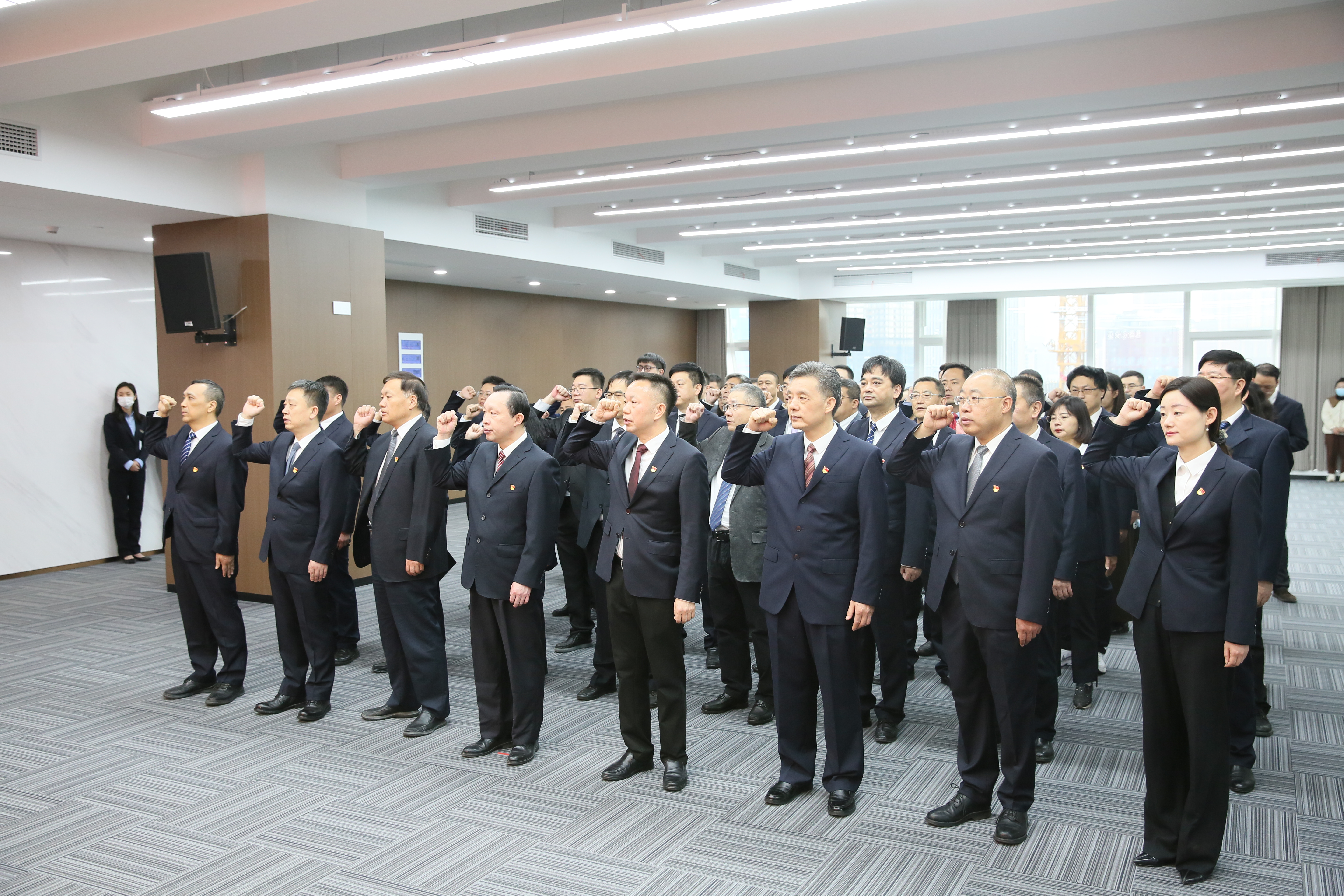 ��yun�����������