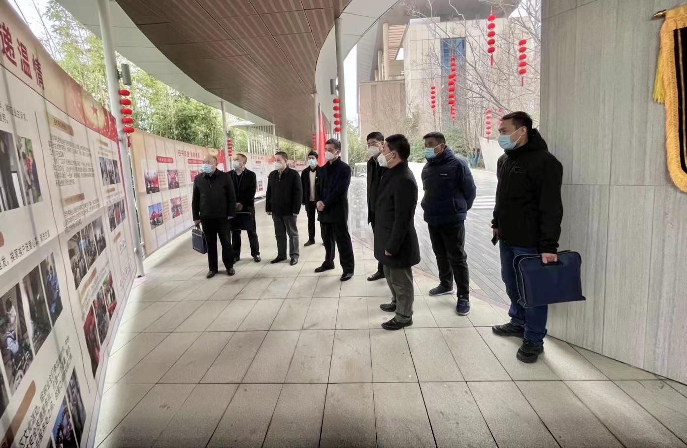 ��yun�����������