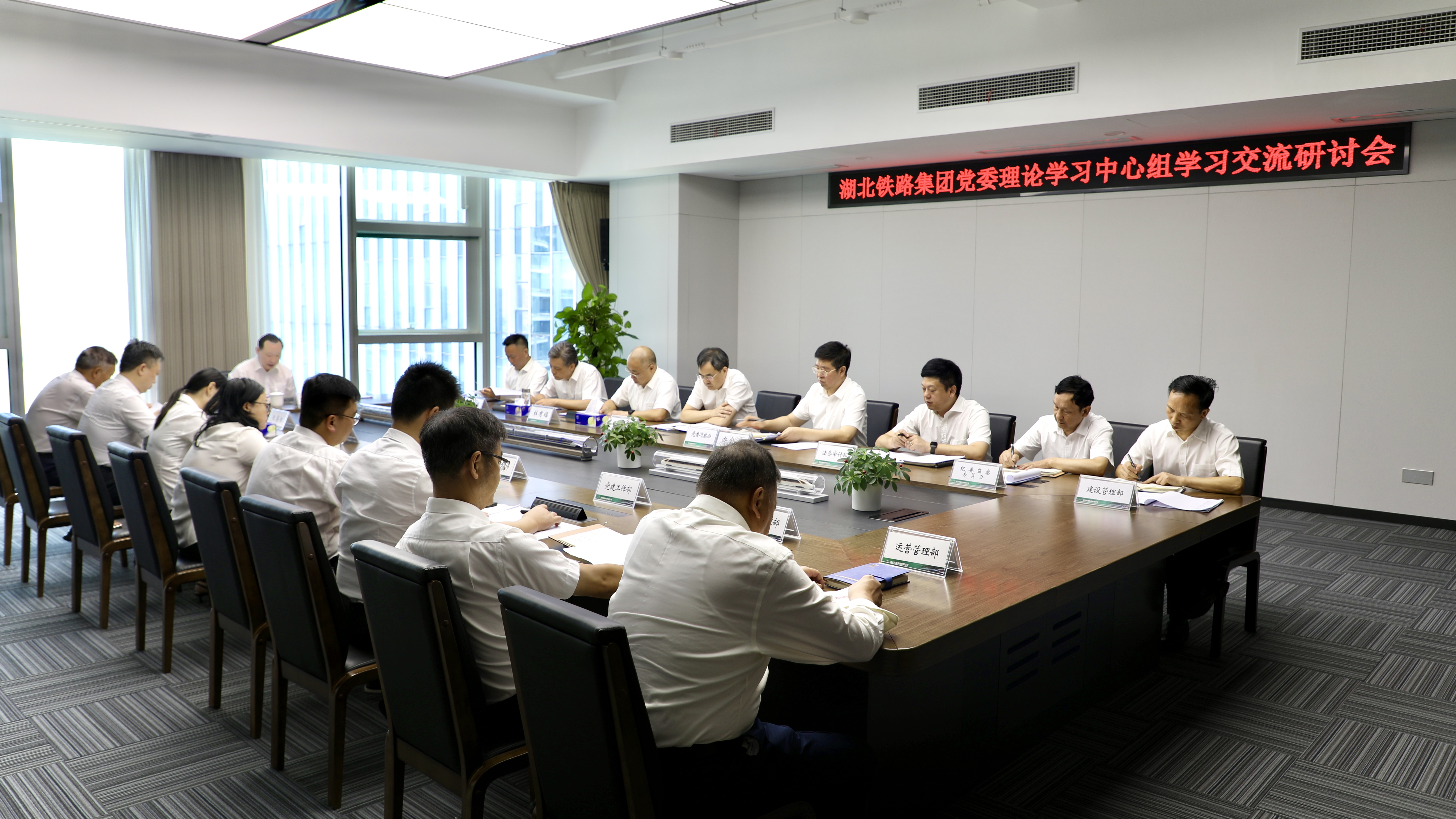 ��yun�����������